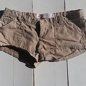 Hollister Kaki Shorts